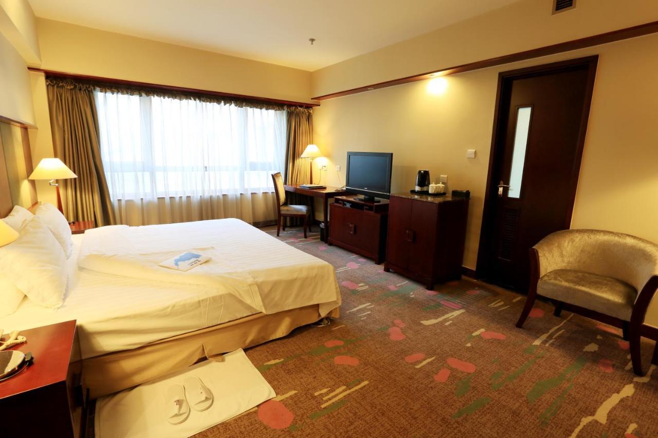 Xizhao Temple Hotel Beijing Bagian luar foto